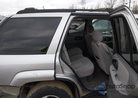 2005 Chevrolet Trailblazer Ls из США, поврежденный, VIN 1GNDT13S452291987